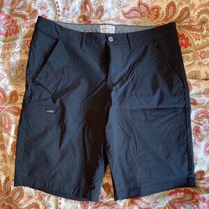 Men's WEATHERPROOF Stretch Hybrid Black Shorts 36 NWOT!!